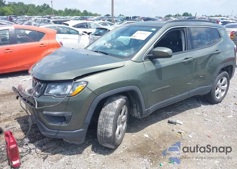 2017 Jeep New Compass Latitude 4X4 from USA, damaged, VIN 3C4NJDBB1HT656912